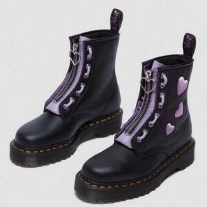 New Dr. Marten 1460 ZIP HEART VIRGINIA SATIN LUX LACE UP BOOTS, Black, Size 7